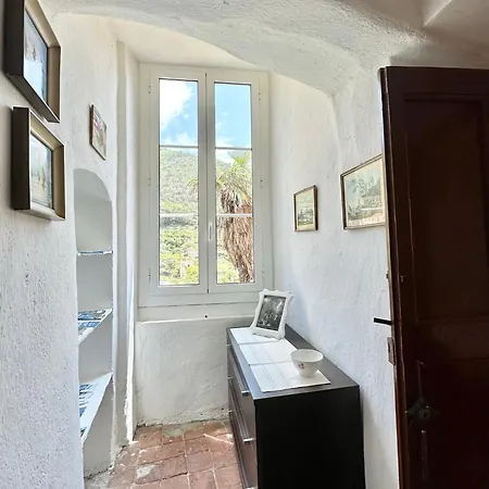 Apartment Hostdomus - Cassi *